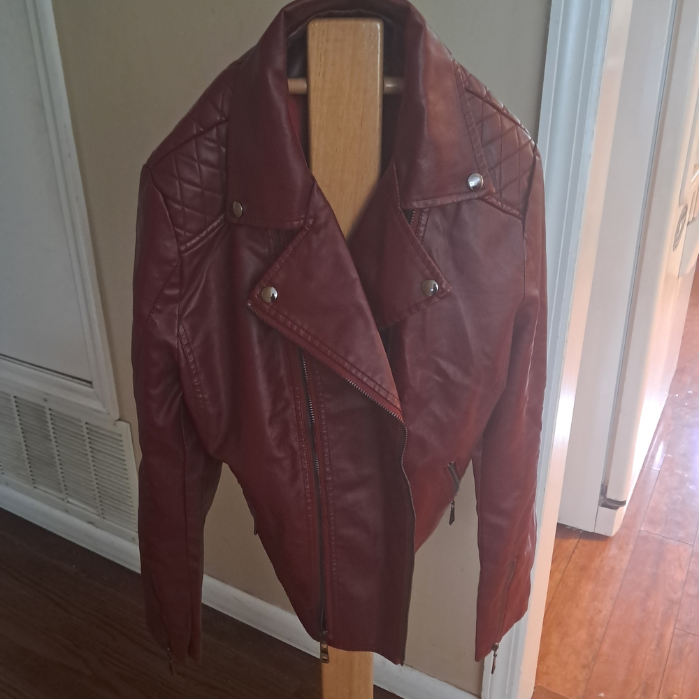 Tanming Women's Red Leather Jacket Size L BNWOT